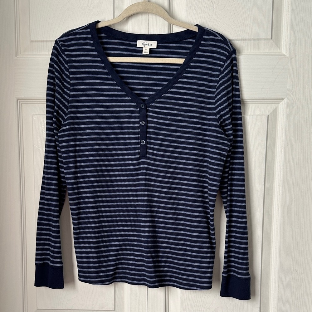 Style & Co. Navy and Light Blue Striped Long Sleeve V-Neck Top